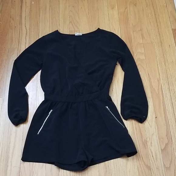 Black V-Neck Romper, Long Sleeve - Picture 1 of 8